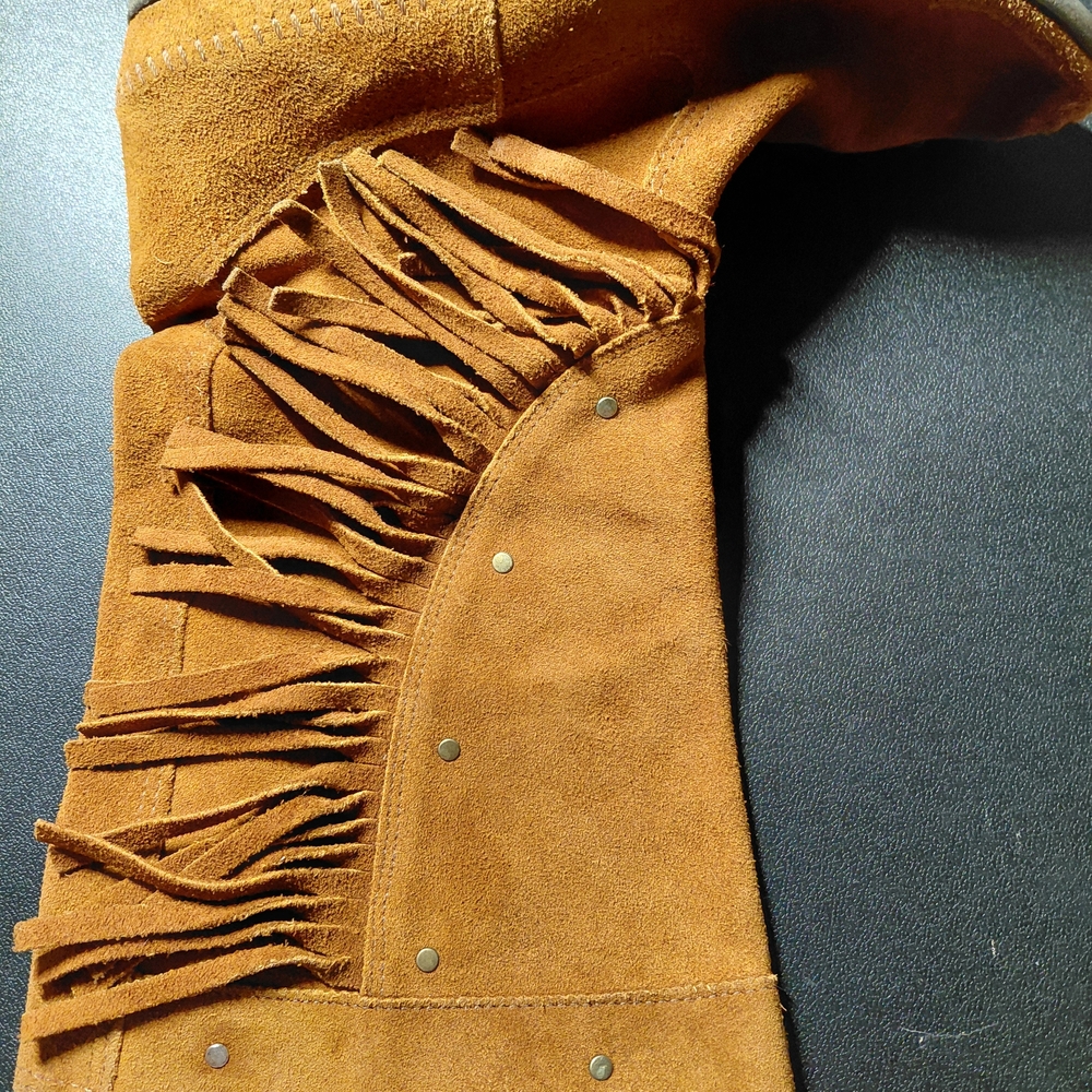 Vintage Minnetonka Brown Leather Stud And Fringe Detail Size Ladies 9 Preloved - Picture 3 of 16
